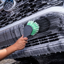 Load image into Gallery viewer, WHEELIE WHEEL AND TIRE BRUSH